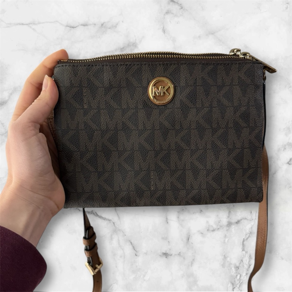 Michael Kors - Fulton Double Zip Crossbody / Jet Set Print